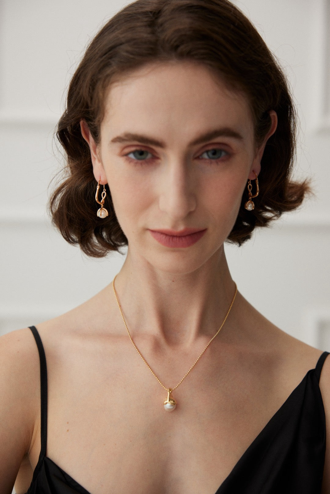 Golden Bloom Pearl Earrings