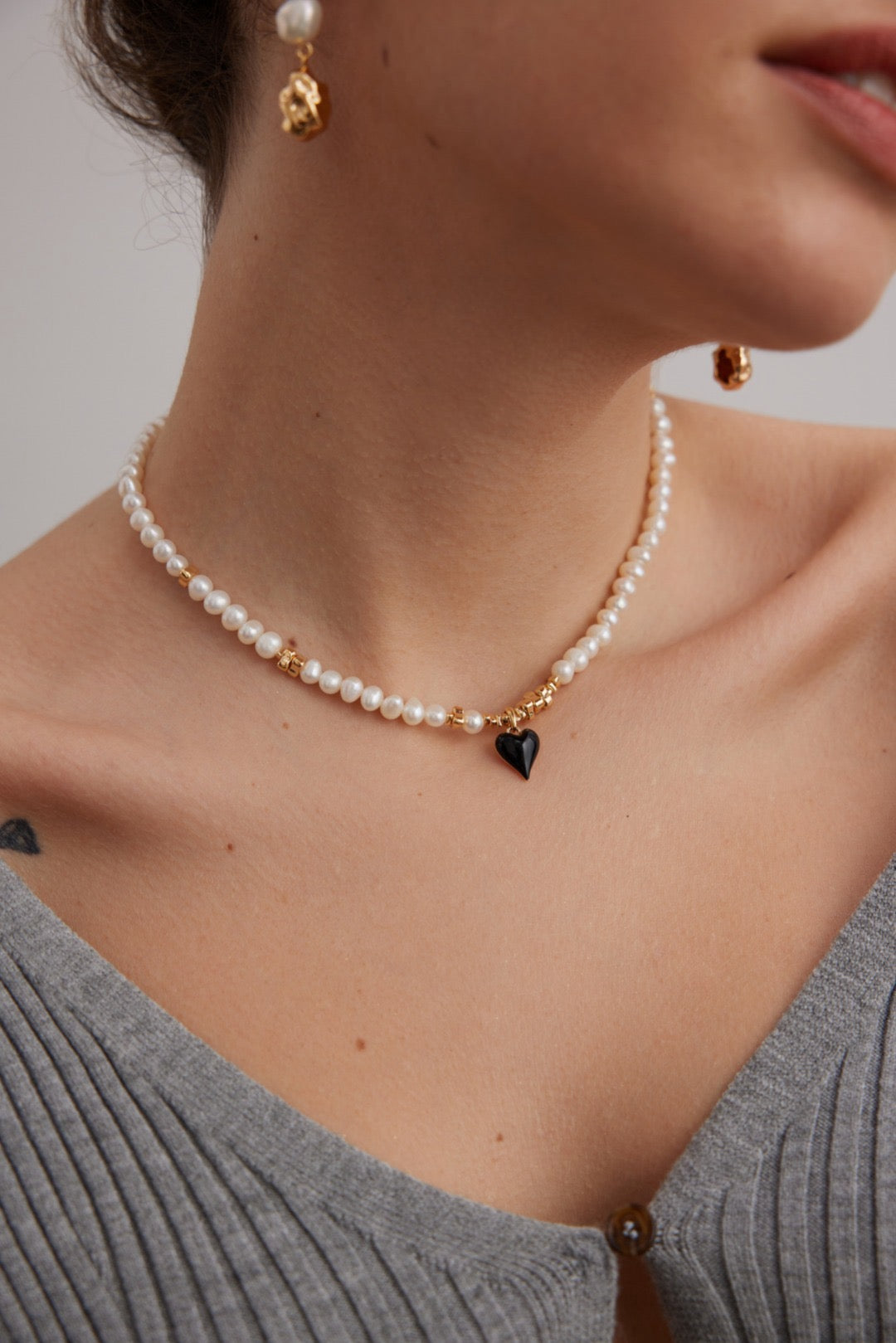 Noir Amour Pearl Set