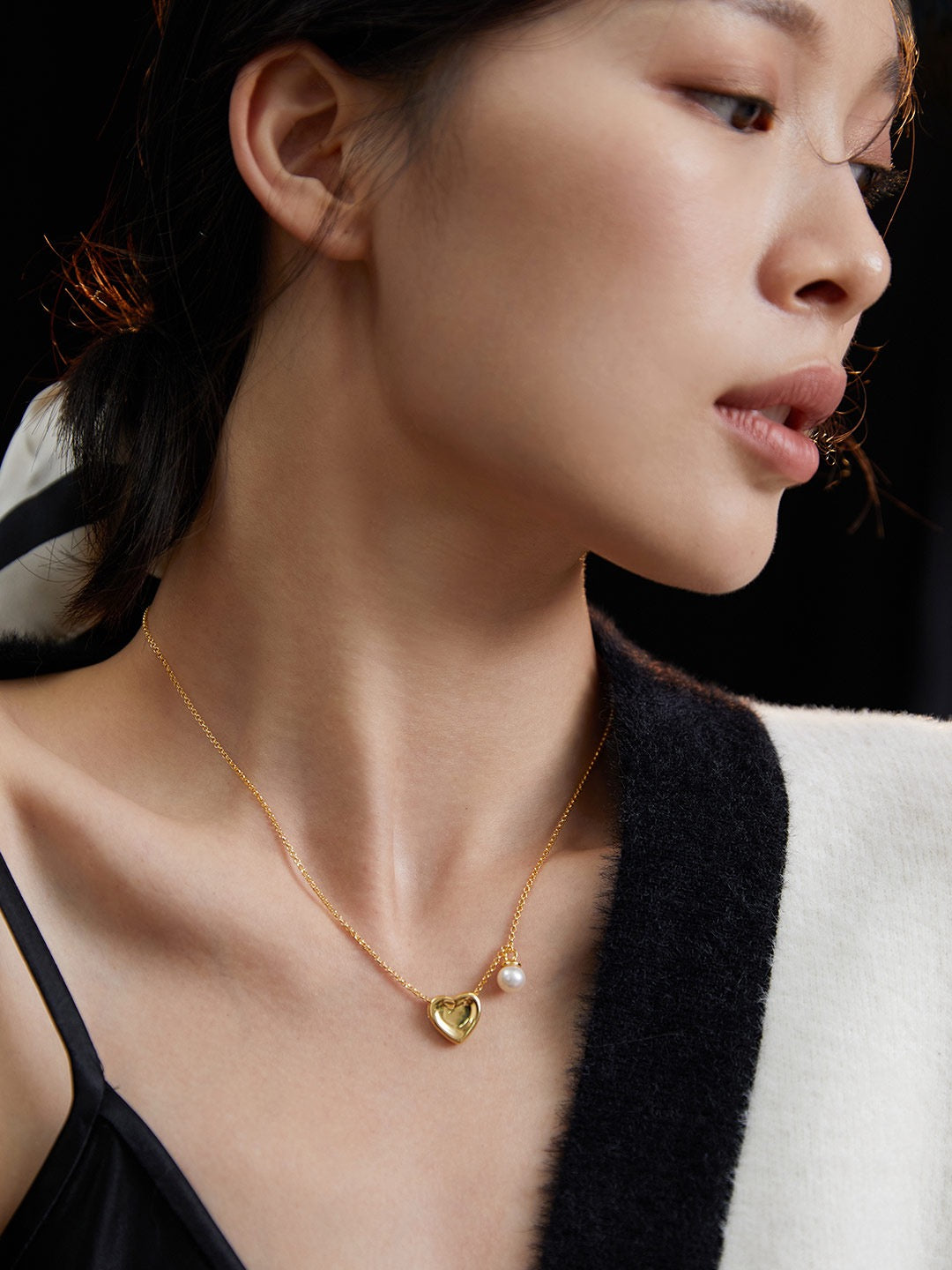 Heart Pearl Charm Necklace