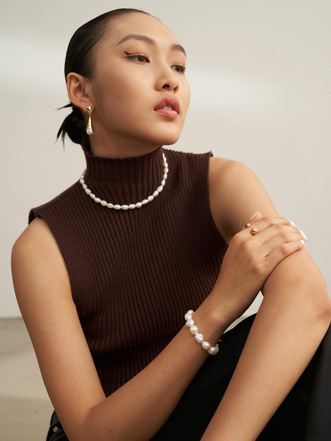 Crescent Baroque Bracelet - Lia Atelier