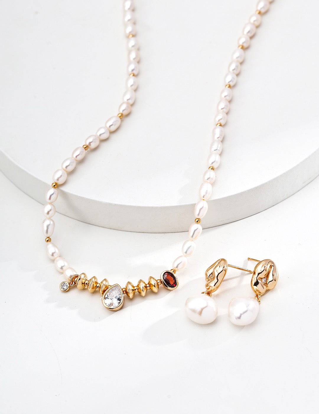 Gemstone Constellation Pearl Necklace