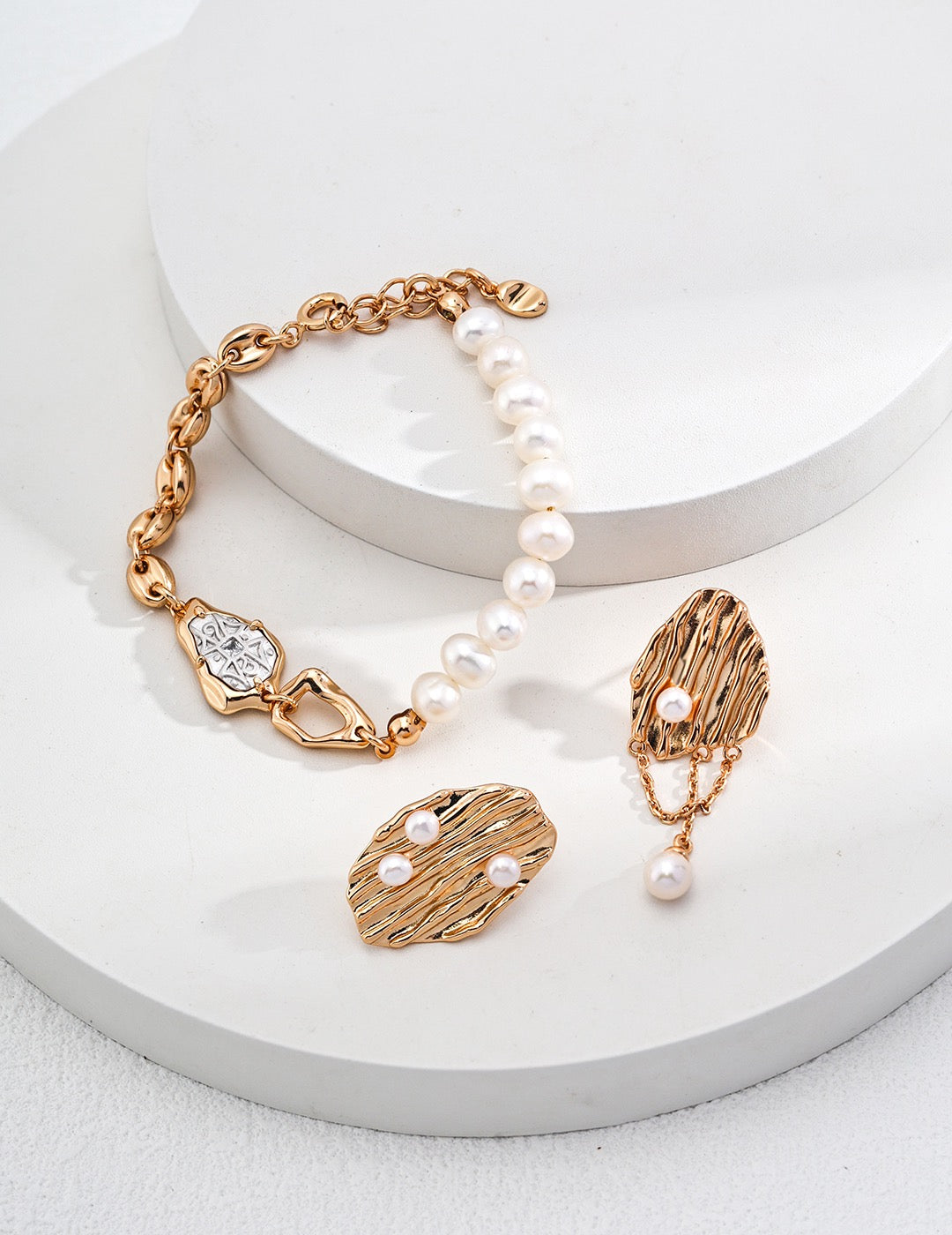 Freshwater Pearl Zircon Bracelet | 18K Gold Vermeil| Lia Atelier