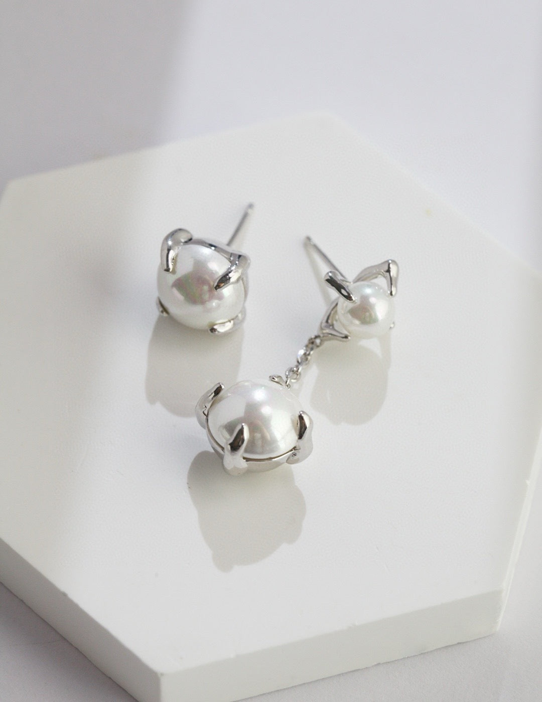 Pearl Claw Asymmetrical Earring