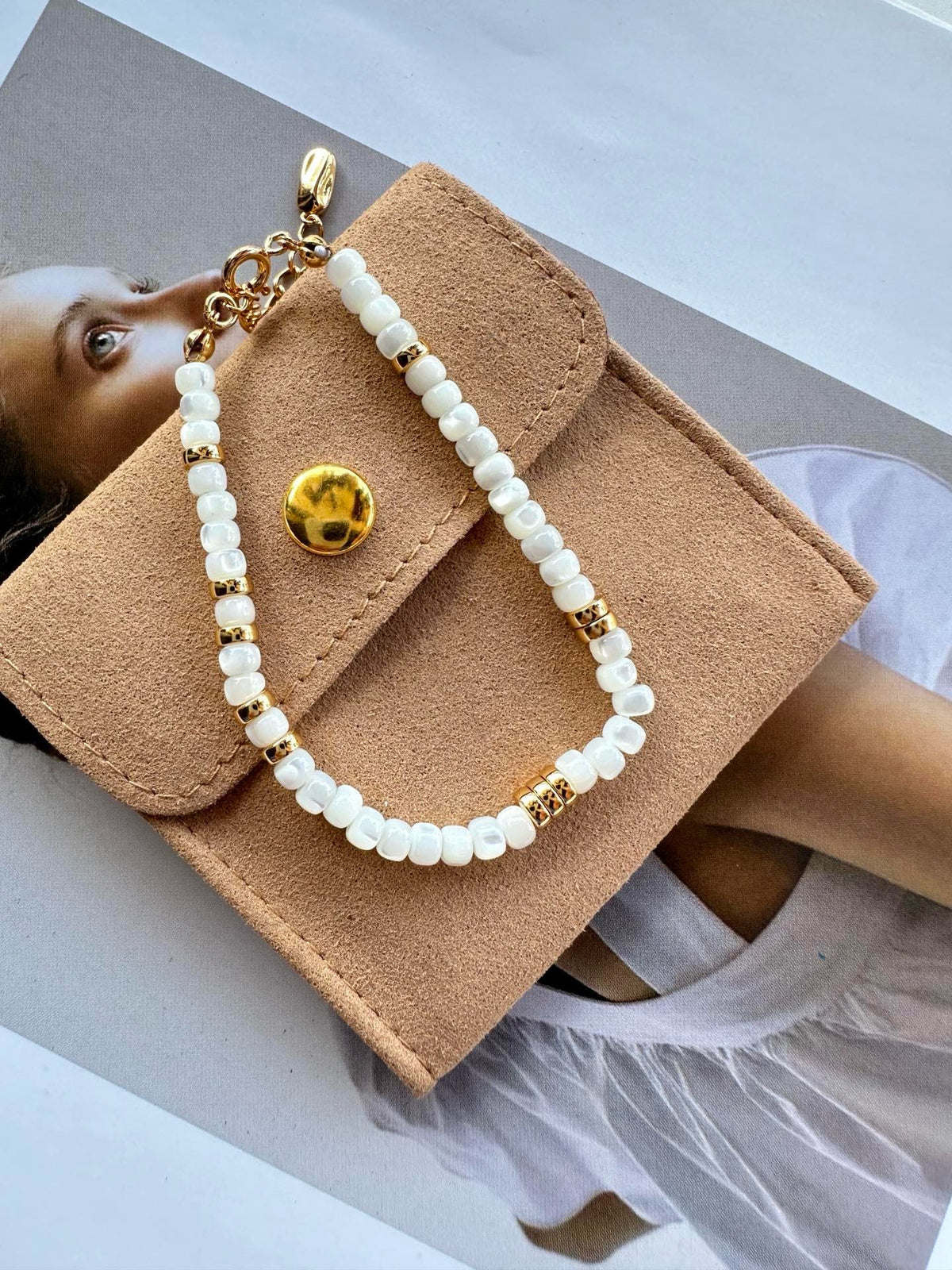 Lia Velvet Jewelry Pouch in brown, soft velvet with metal snap closure | Lia Atelier