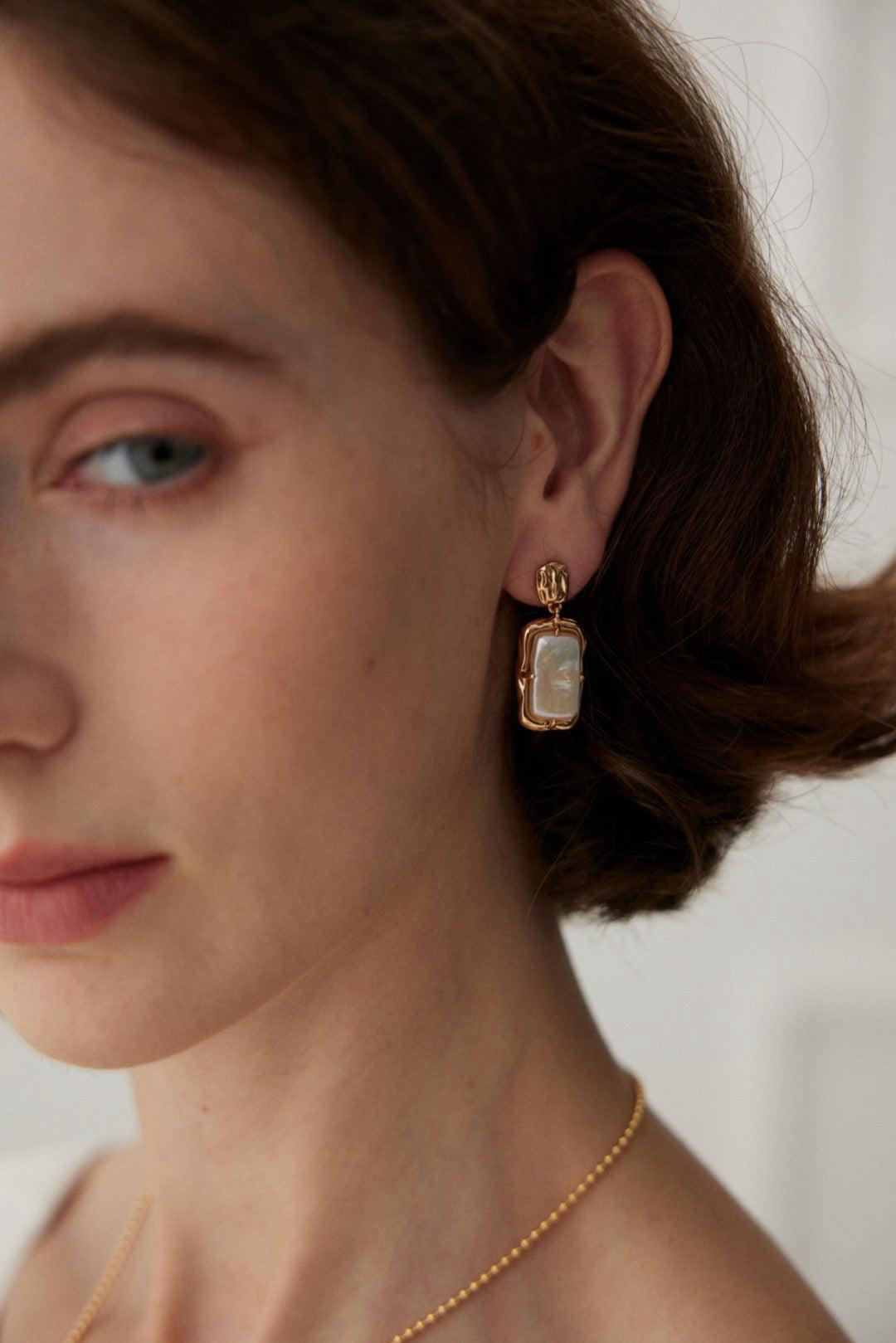 Calista Pearl Drop Earrings - Lia Atelier