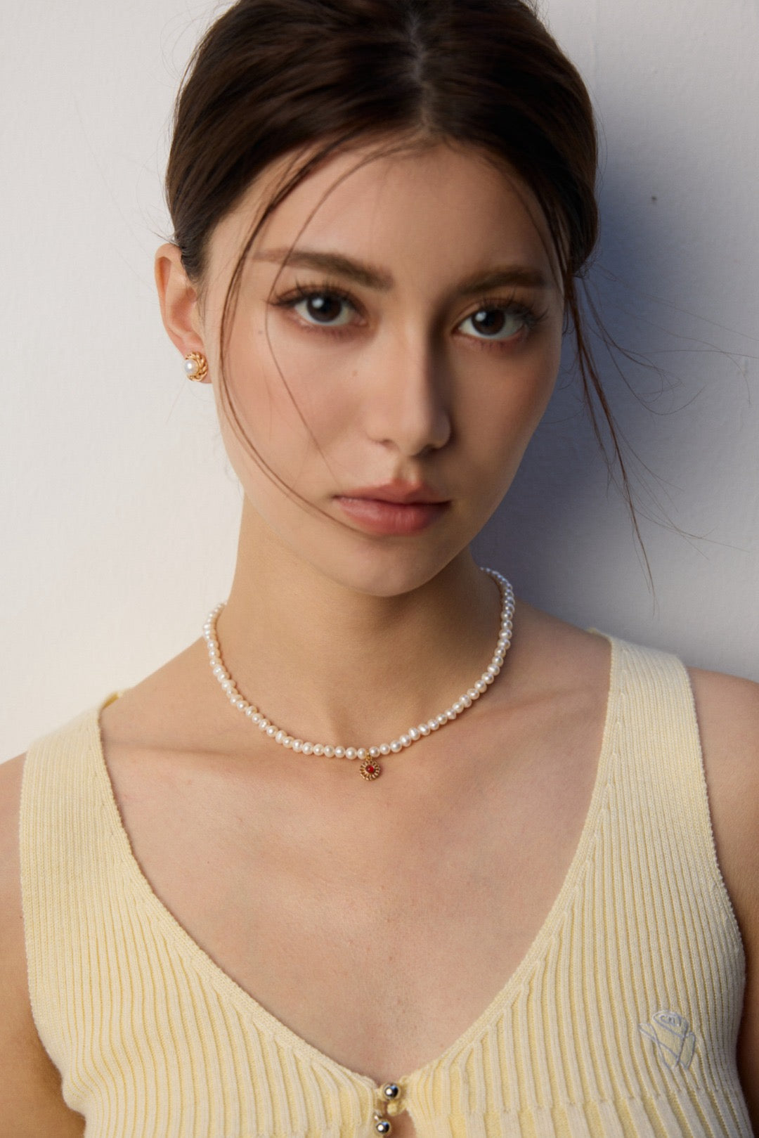 Pearl Agate Sun Medallion Jewelry Set