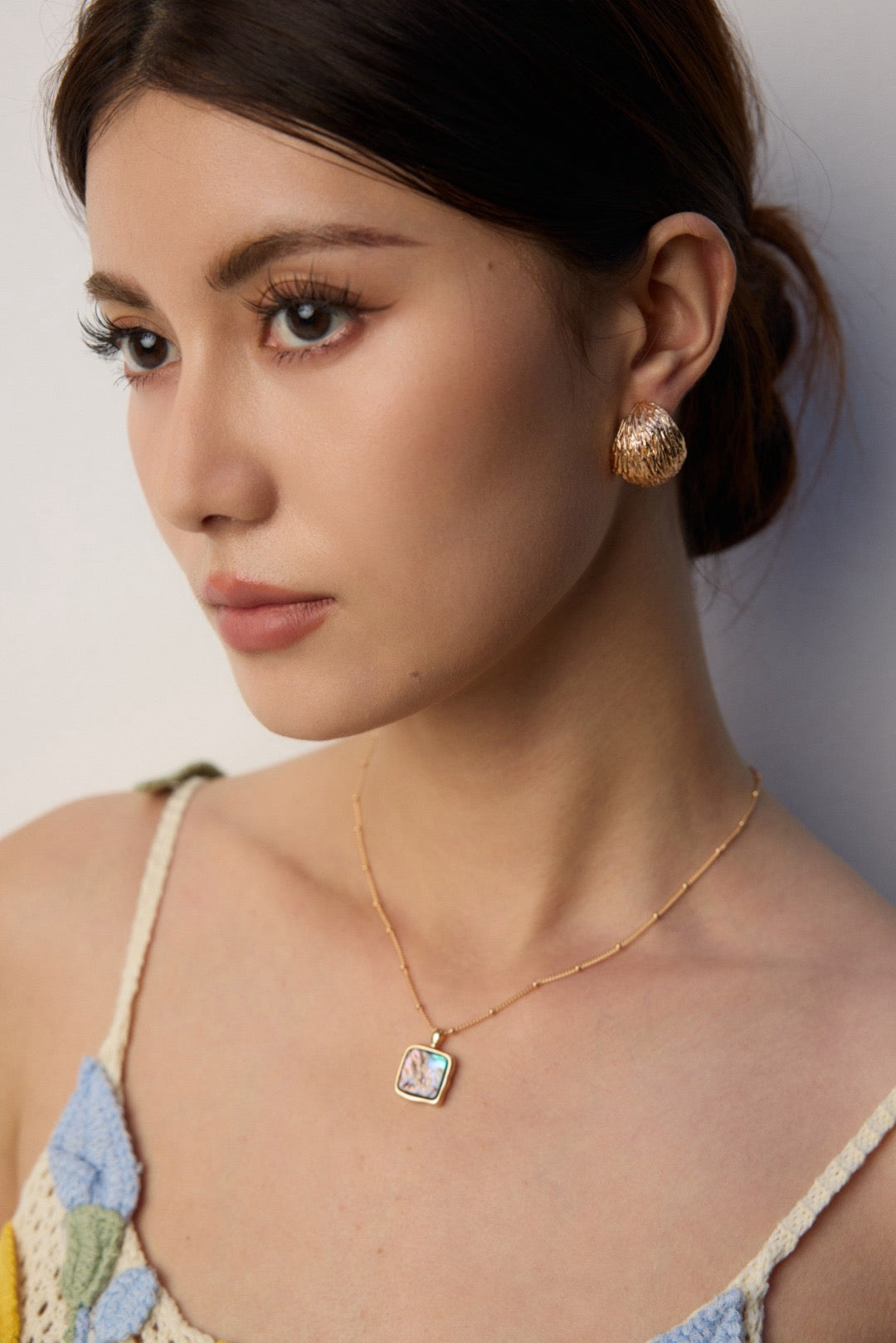 Textured Shell Stud Earrings Set