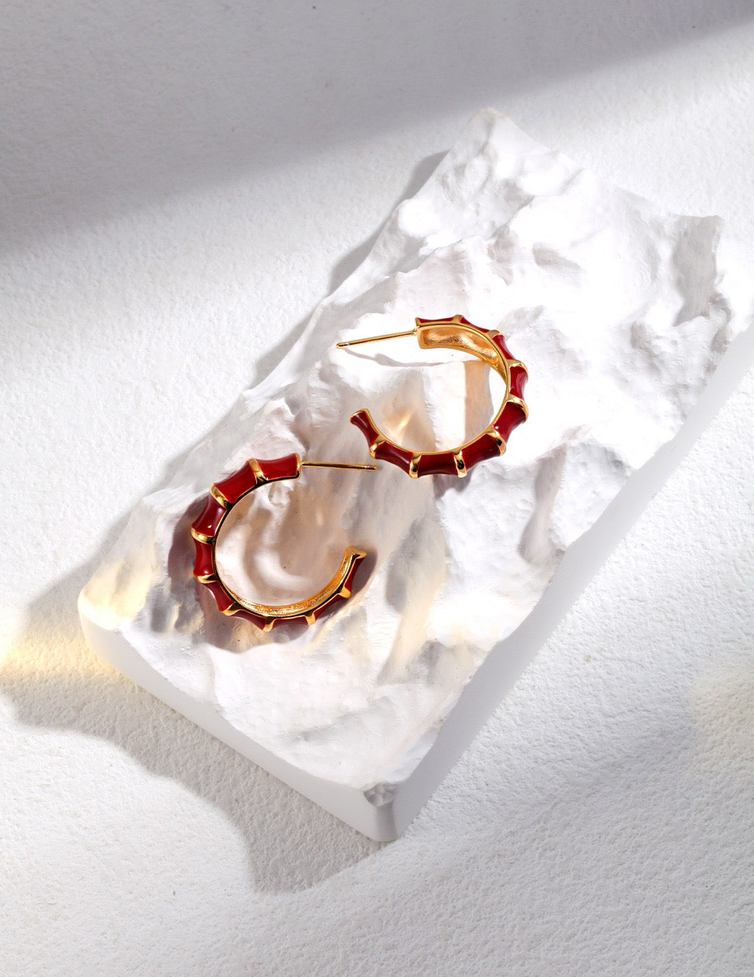 Crimson Bamboo Segment Hoop Earrings - Red Enamel Gold Hoops