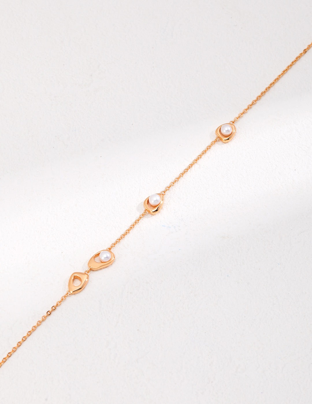 Rosette Necklace Set