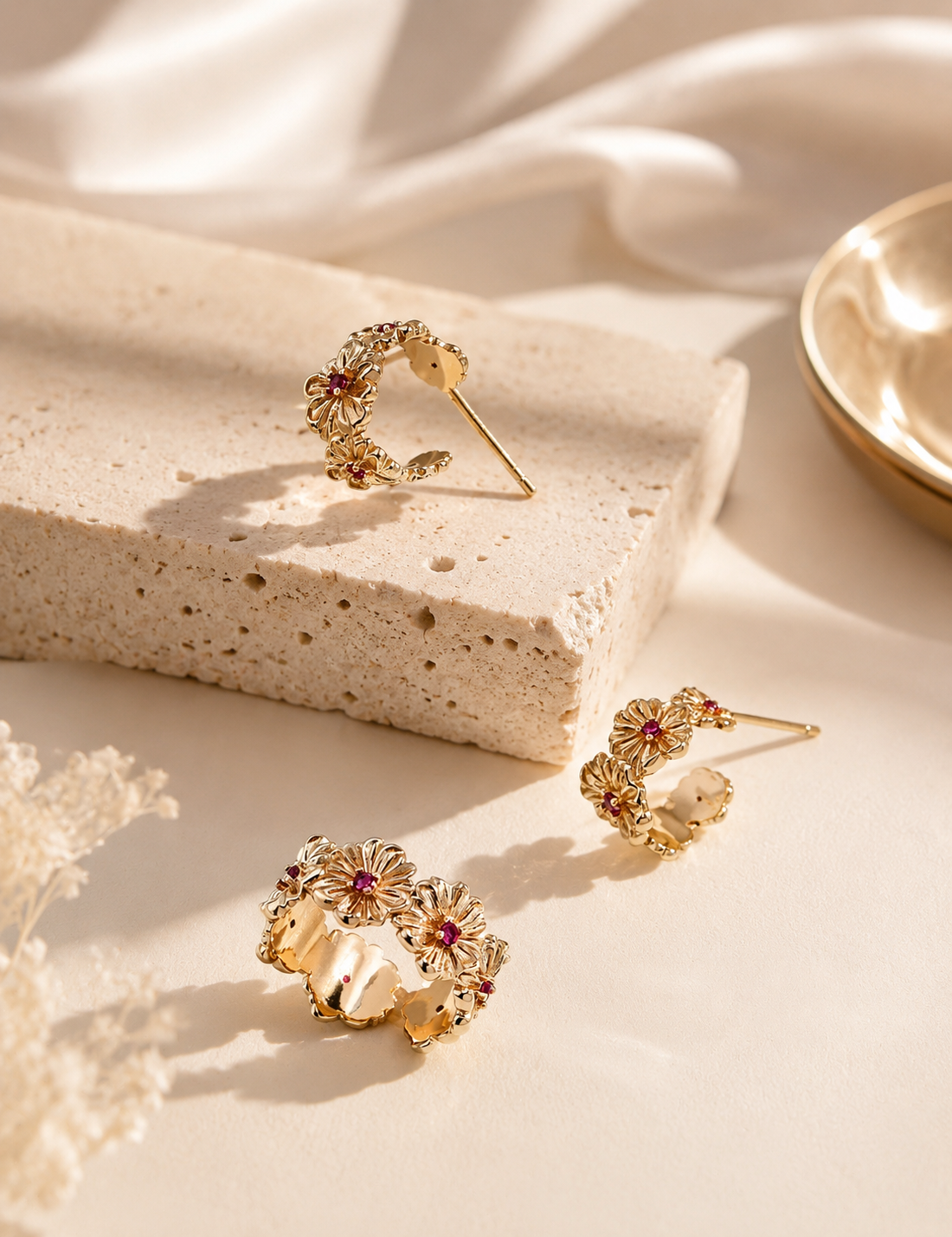 Daisy Chain hoop earrings and cuff ring in 18K gold vermeil with ruby zircon centers