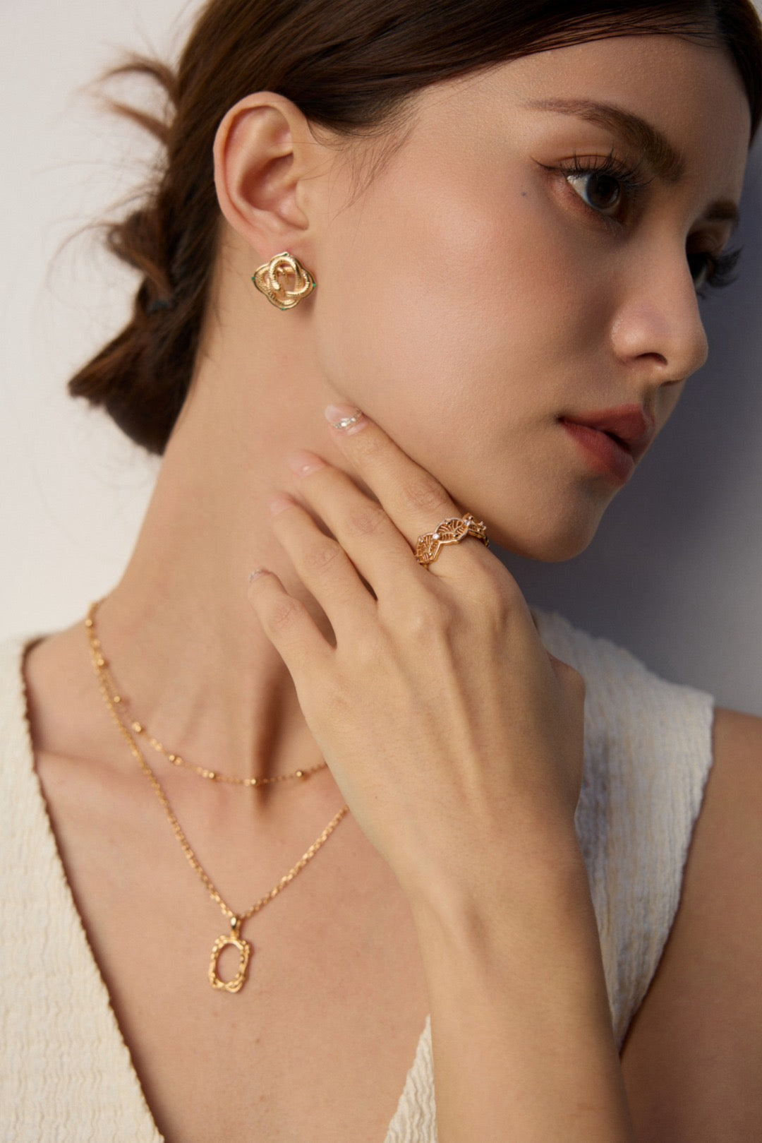 Victoria Crystal Cuff Ring - Vintage Luxe Collection
