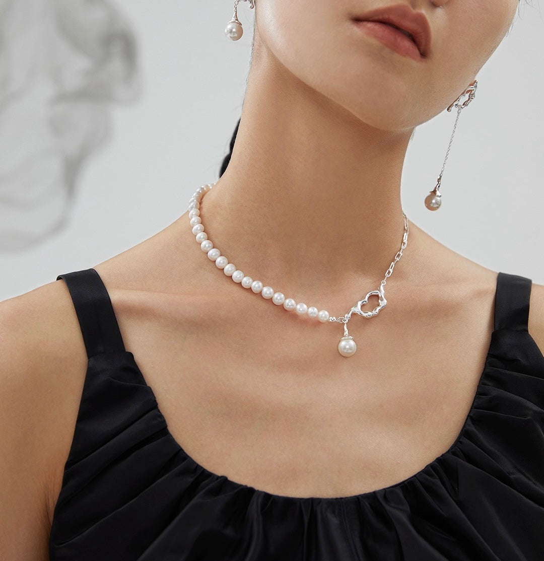 Elettra Asymmetric Pearl Necklace - Lia Atelier