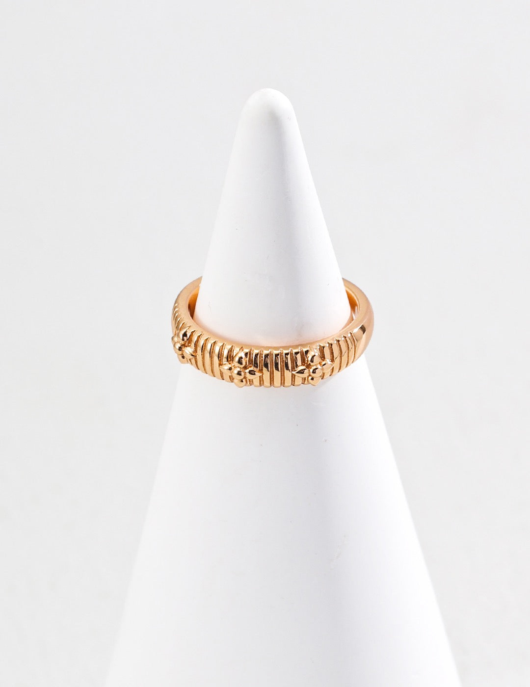 Textured Adjustable Ring - Ribbed Band Design