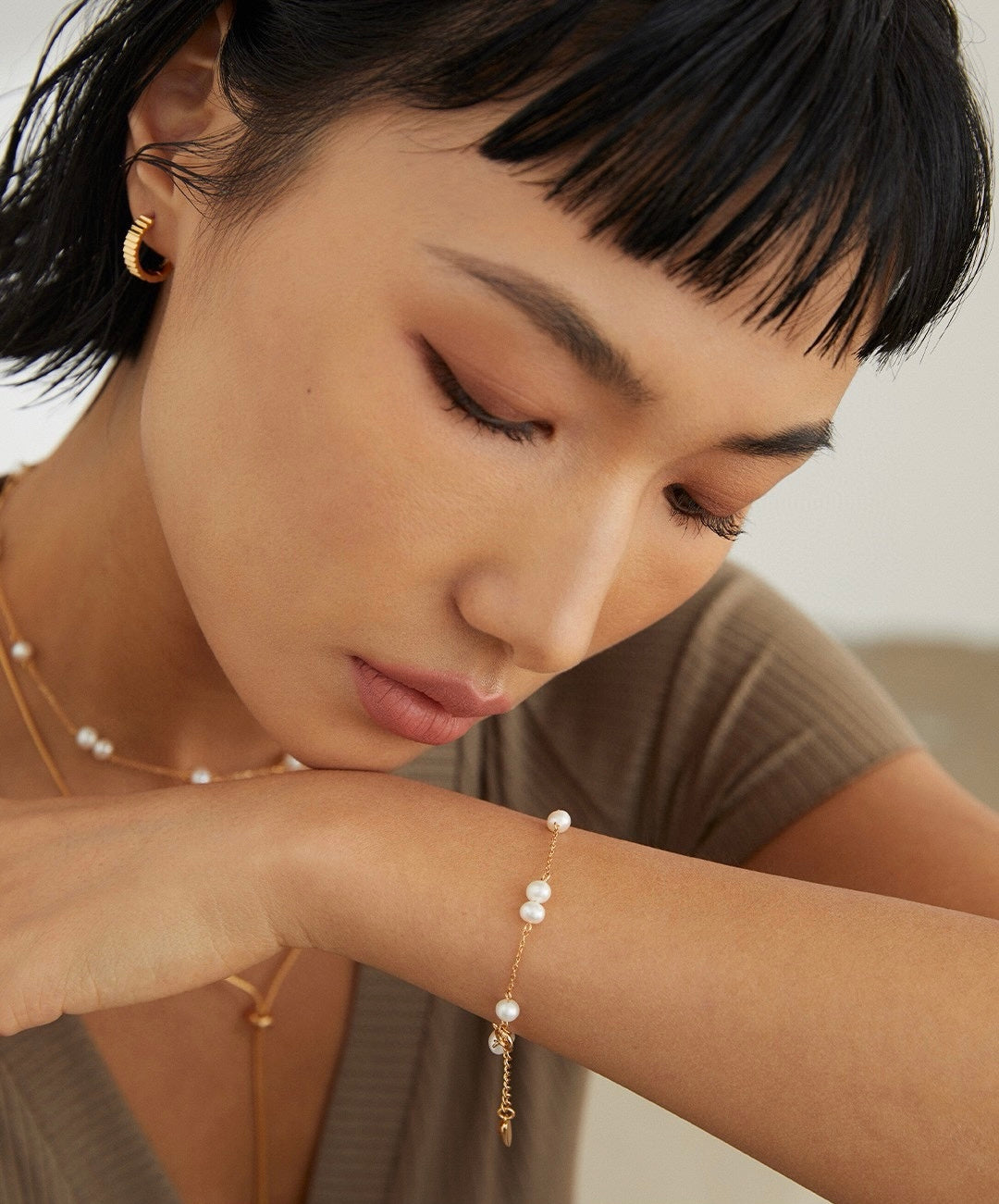 Elena Pearl Bracelet