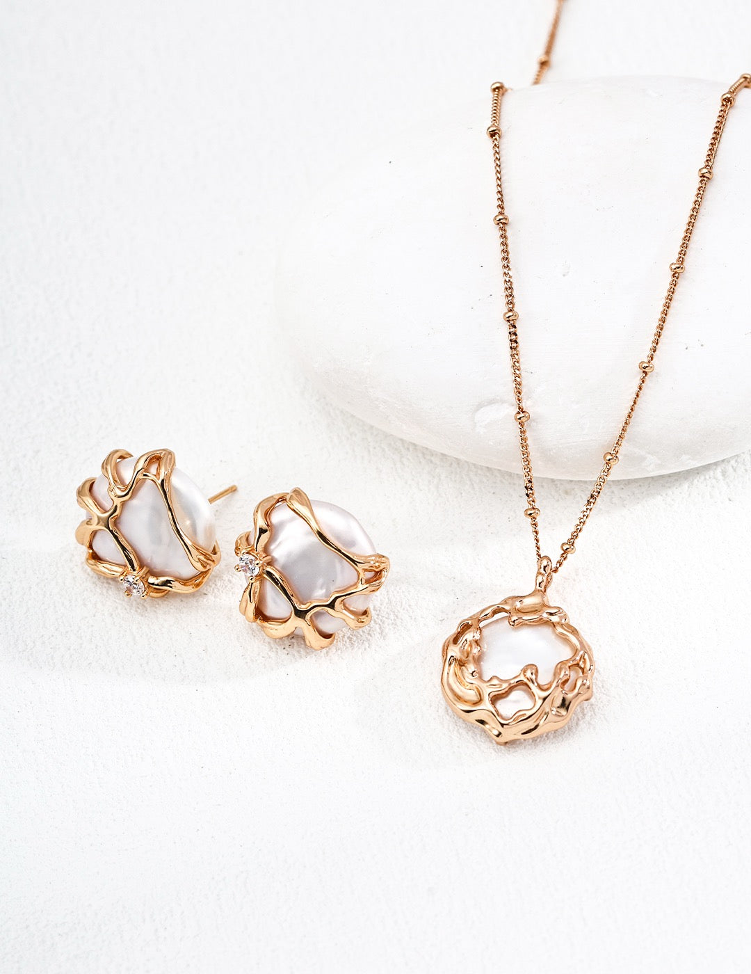 Baroque Pearl Earrings