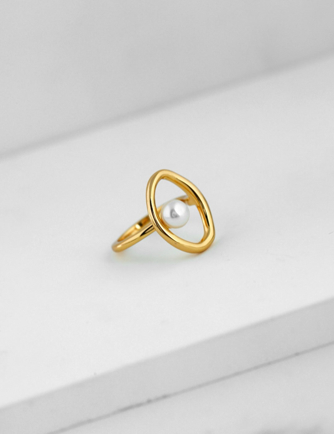 Orbit Pearl Ring