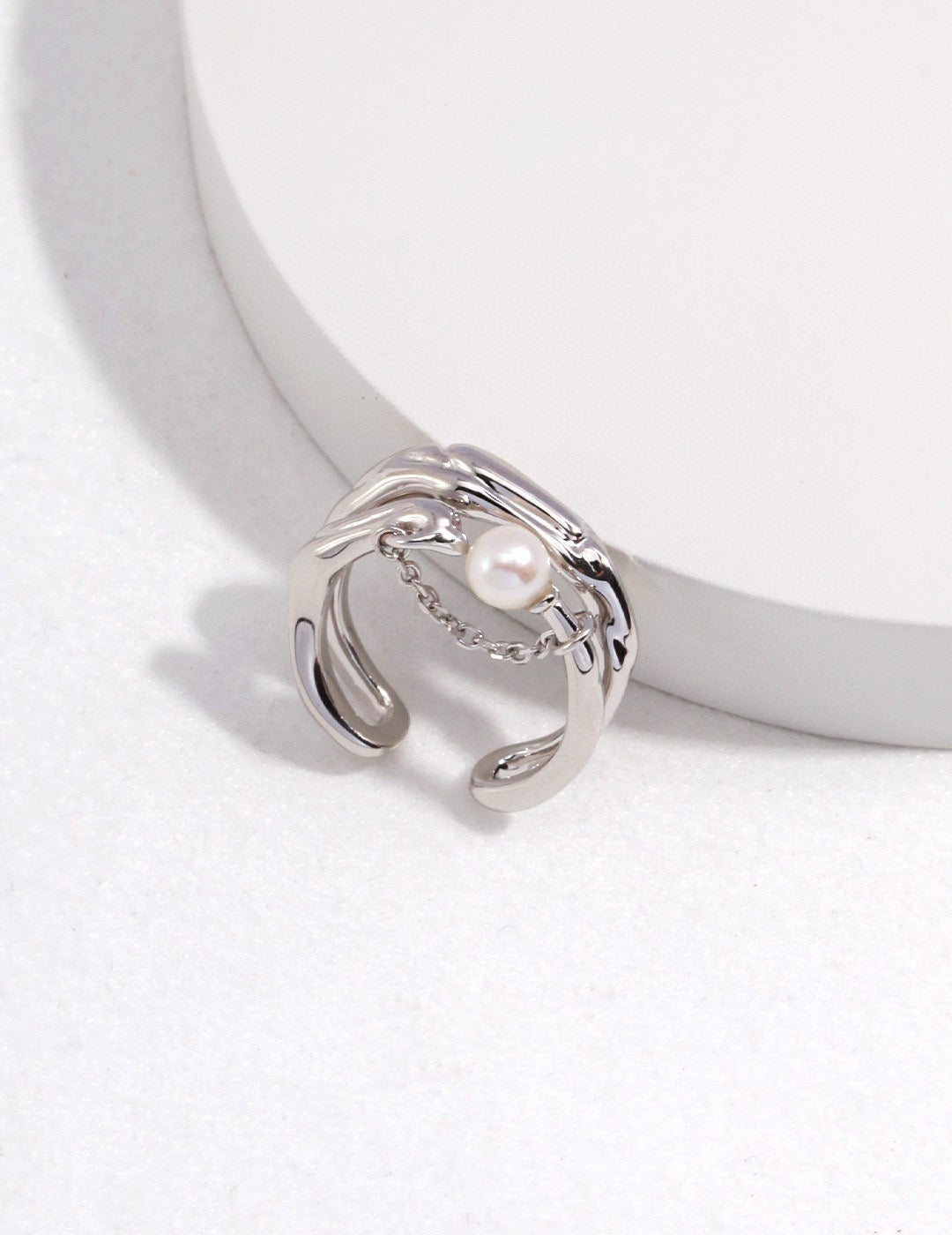 Wave Pearl Ring