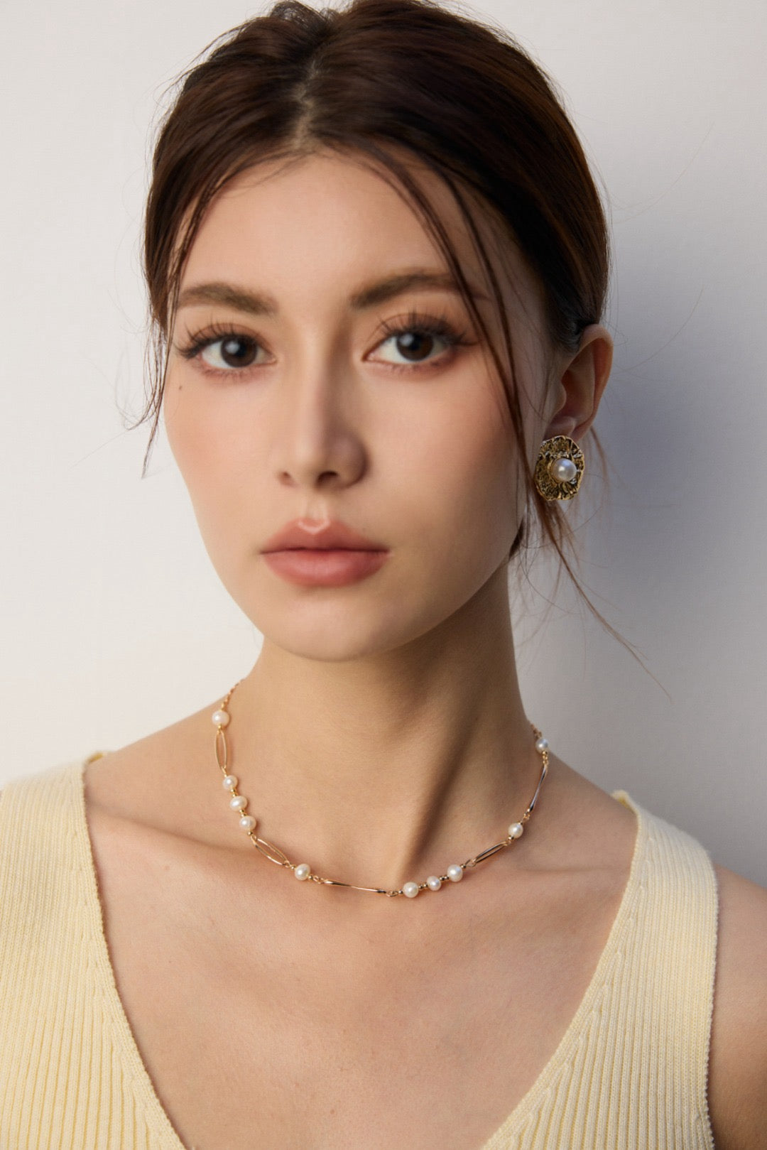 Lustre Link Pearl Necklace