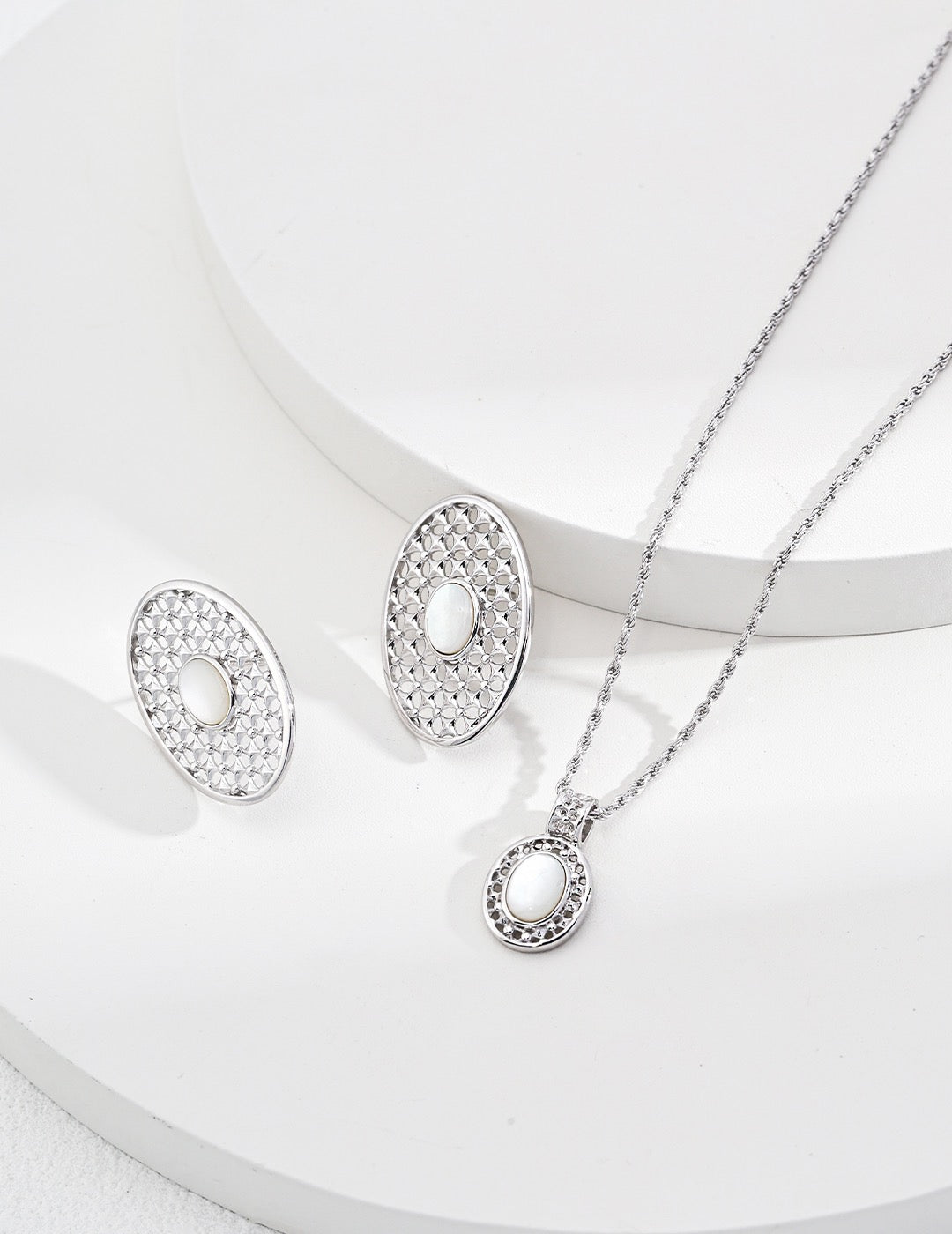 Idril Necklace - Lia Atelier