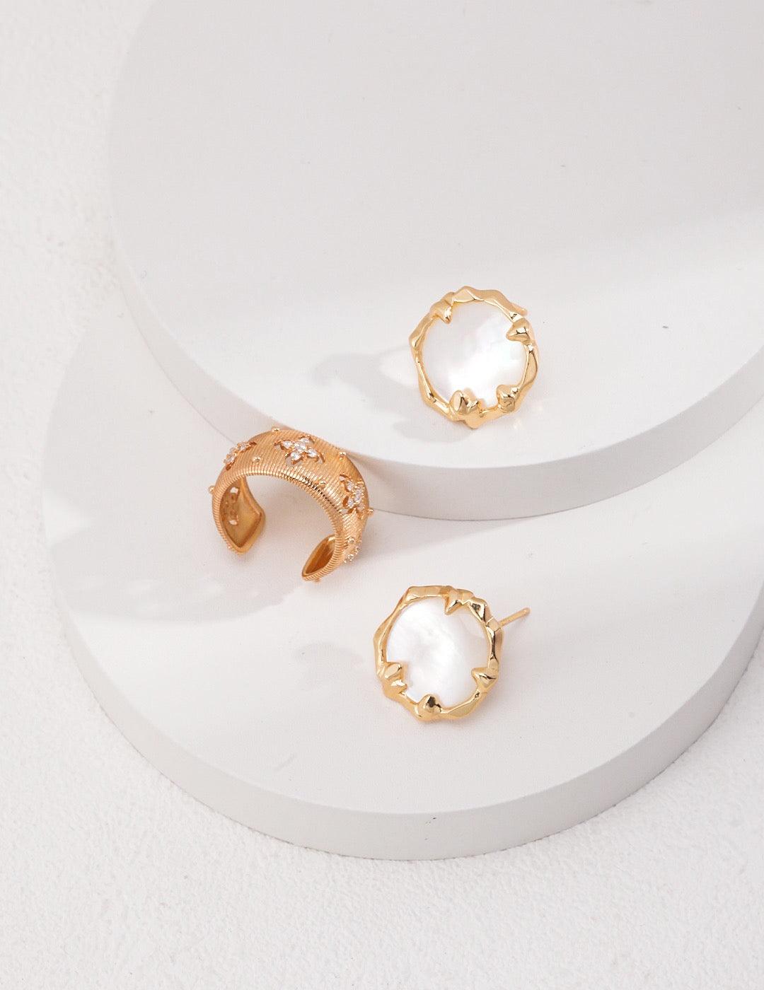 Moon Petals Earrings - Lia Atelier
