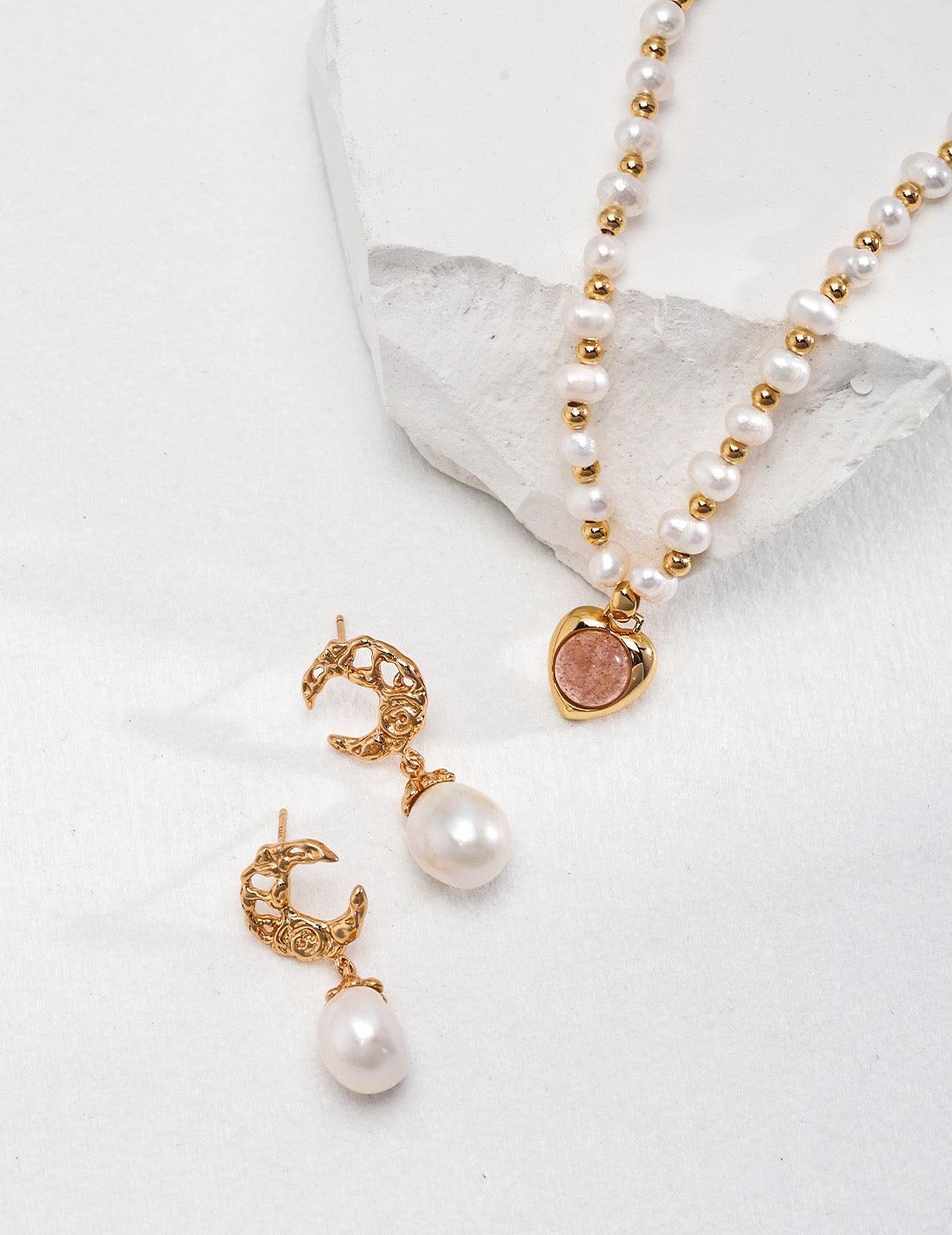 Strawberry Quartz Pearl Necklace and a pair of Moon shape pearl drop earrings displayed on the white background.