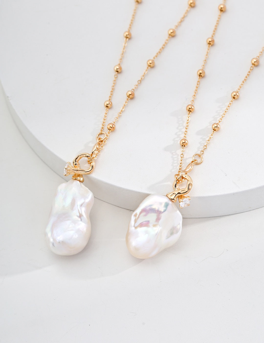 Esther Baroque Pearl Necklace