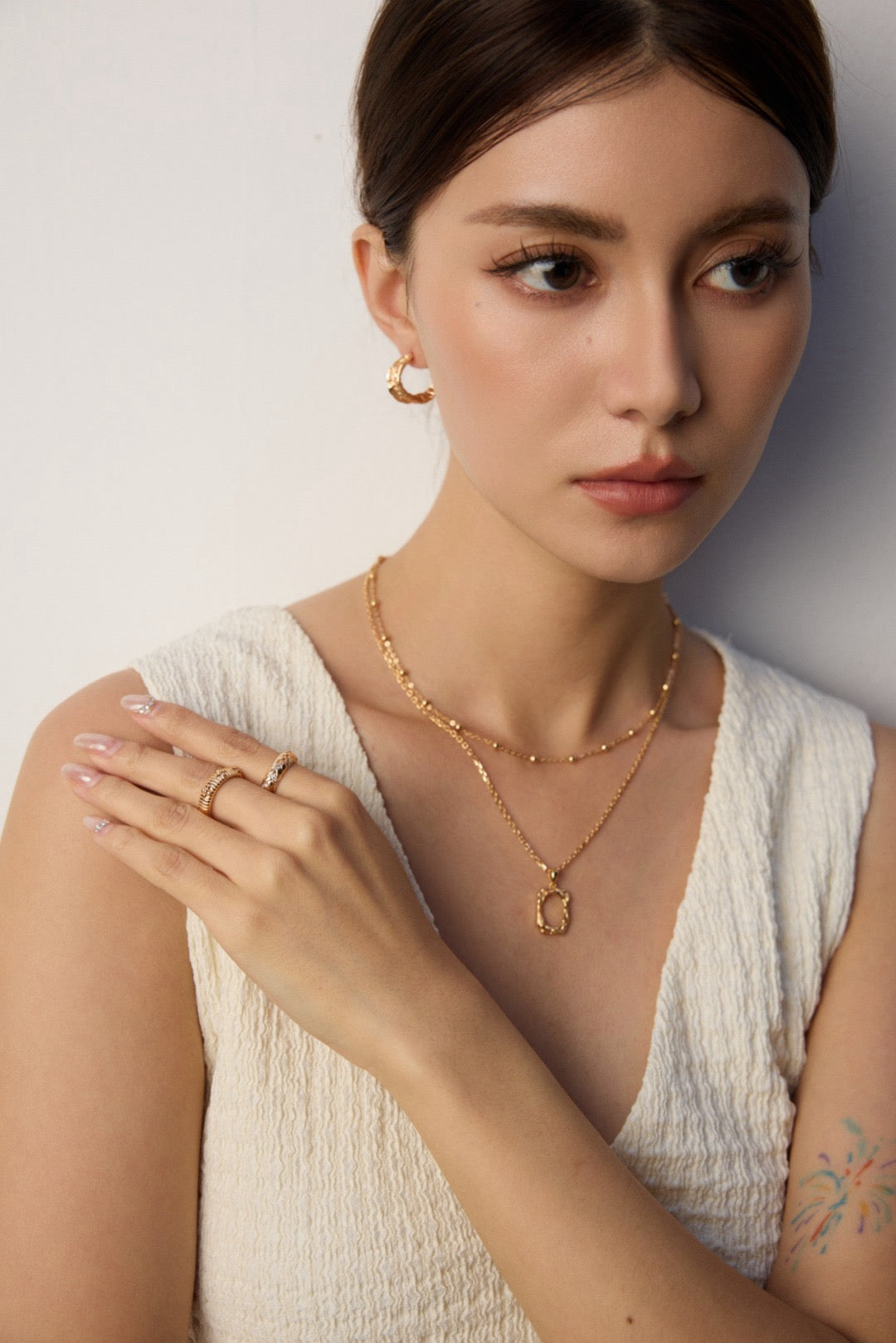 Moonstone Organic Frame Necklace