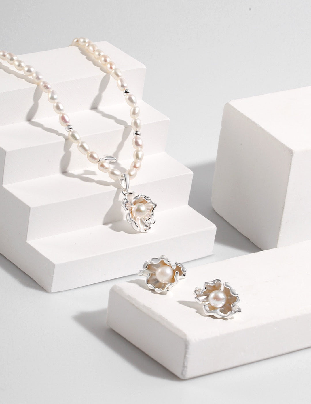 Bloom Pearl Jewelry set