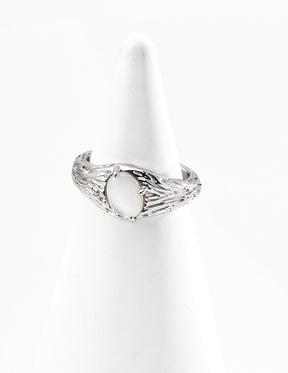 Feather Textured Pearl Ring
