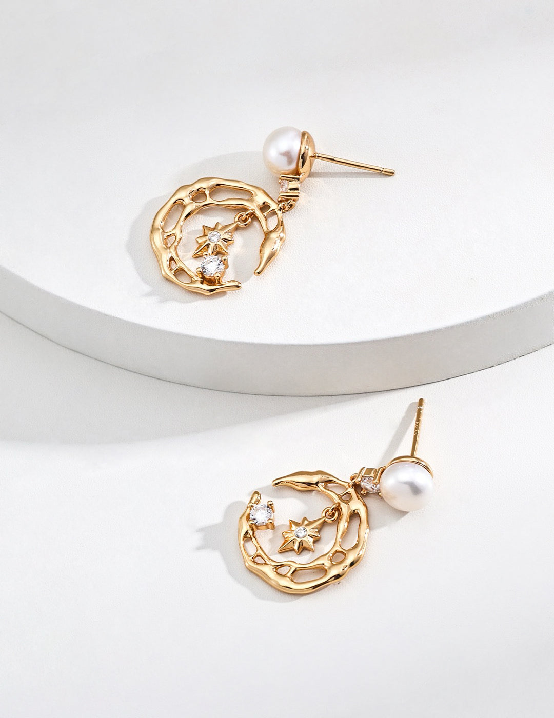 Celestia Pearl Orbit Earrings