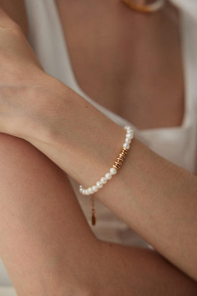 Lorelei Pearl Bracelet - Lia Atelier