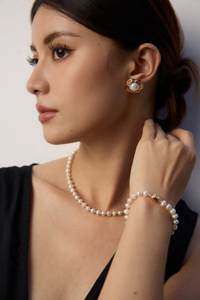 Aiko Pearl Bracelet
