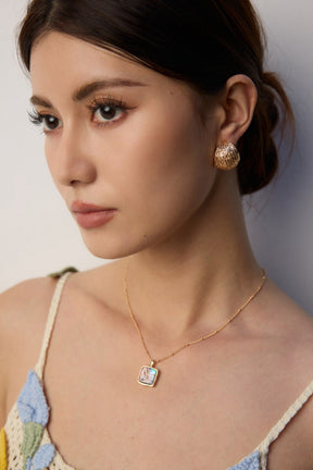 Textured Shell Stud Earrings Set