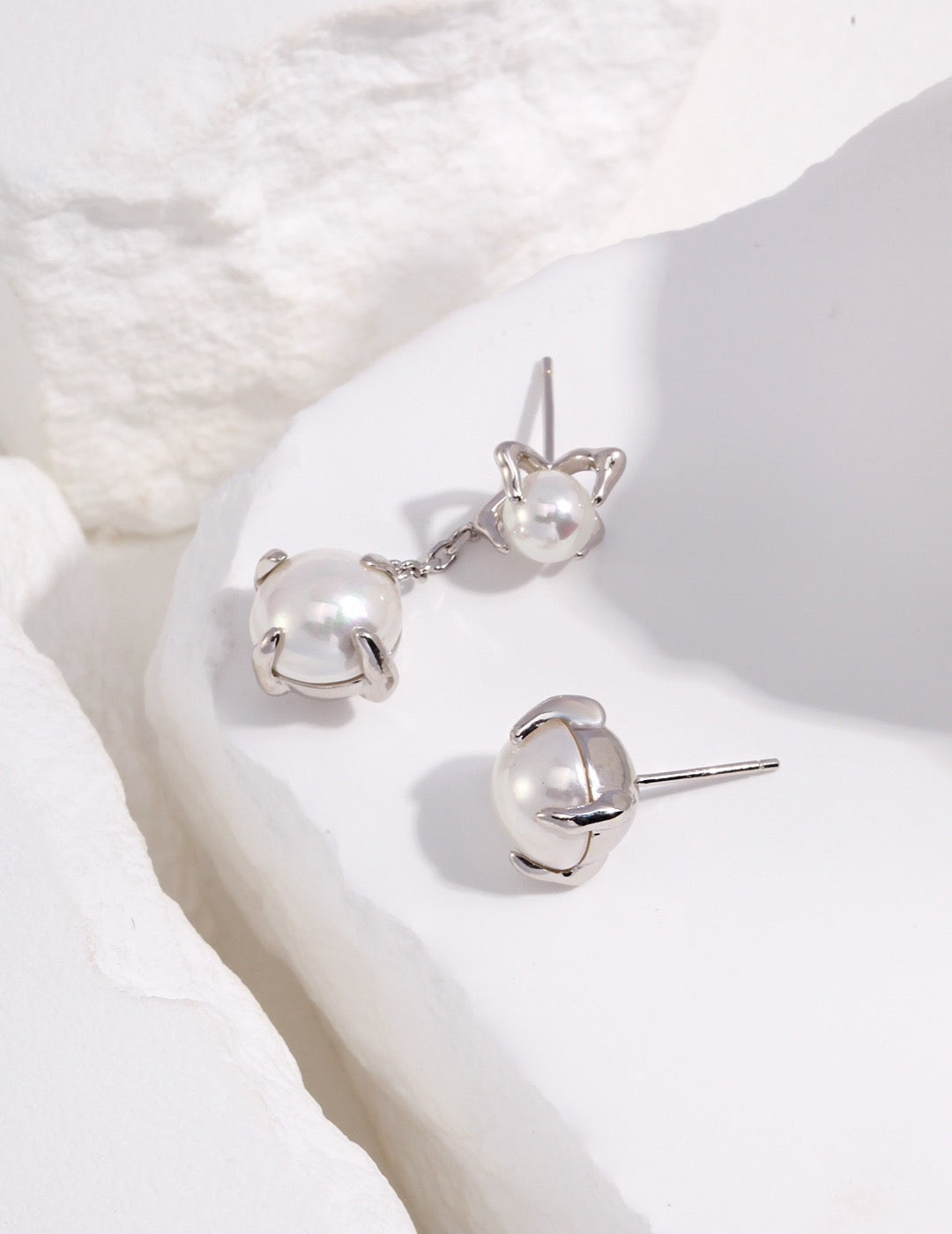 Pearl Claw Asymmetrical Earring