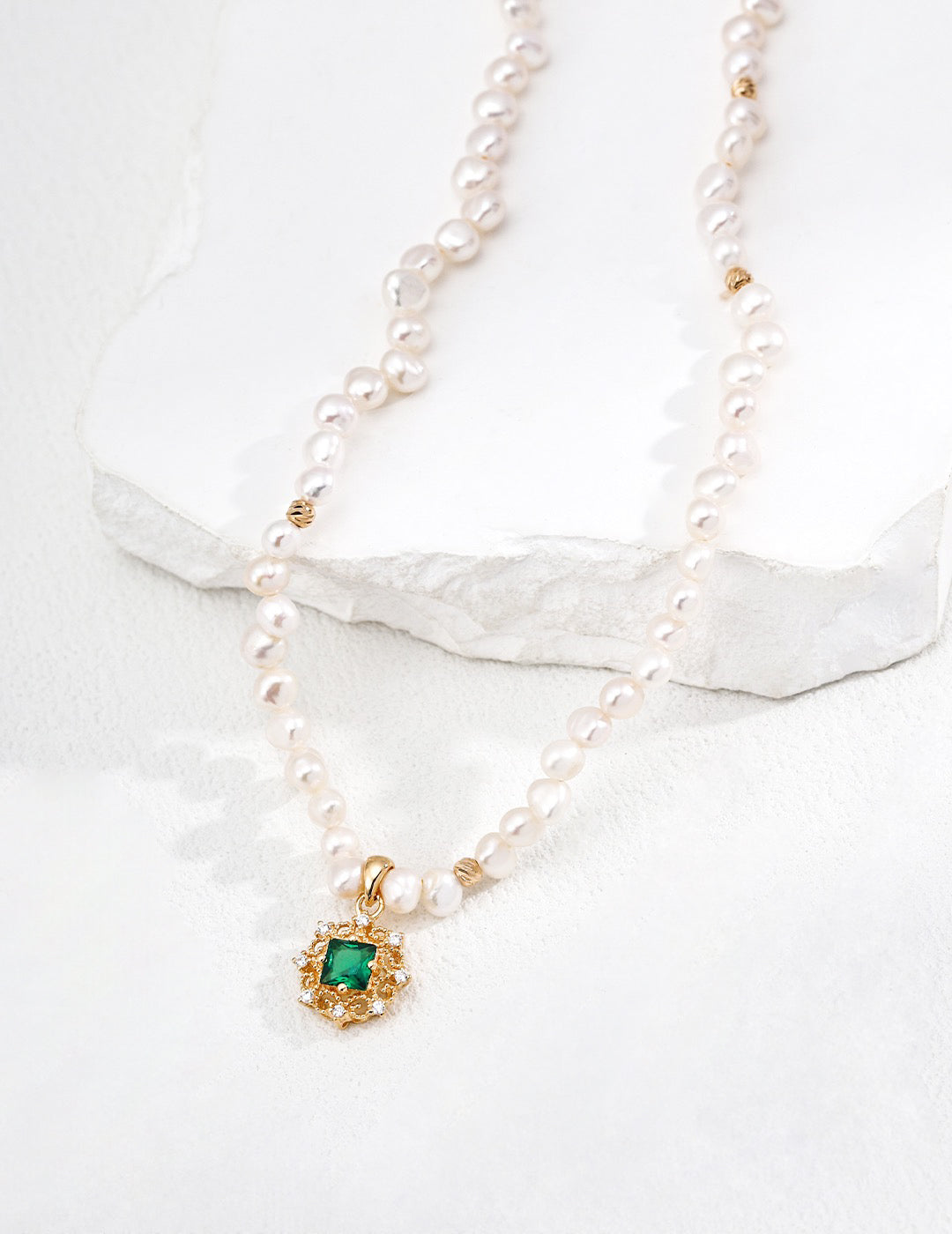 Emerald Baroque Pearl Jewelry Set