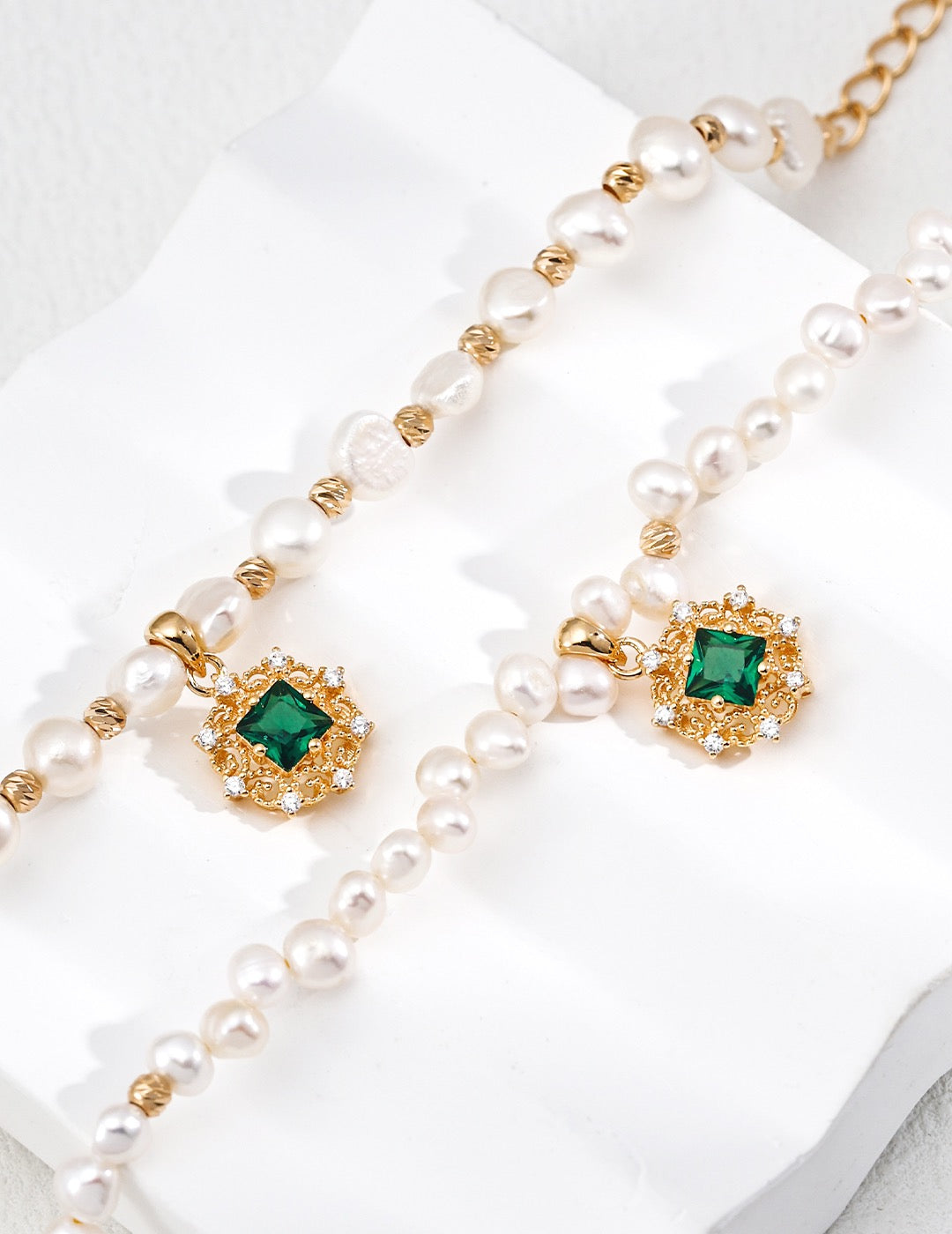 Emerald Baroque Pearl Jewelry Set