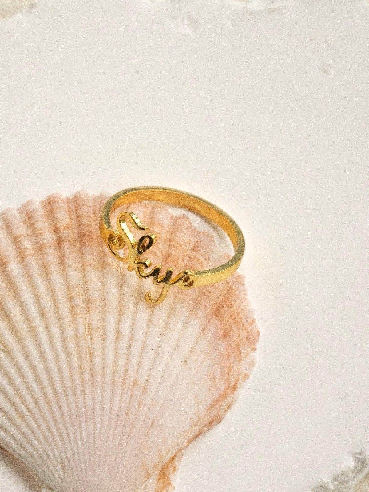 Make It Unique - 18K Gold Customized Ring - Lia Atelier