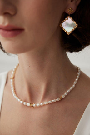 Vine Baroque Pearl Necklace - Lia Atelier