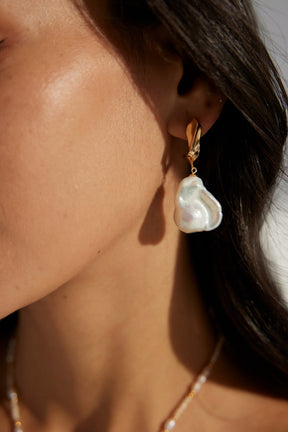 Anaya Drop Earrings