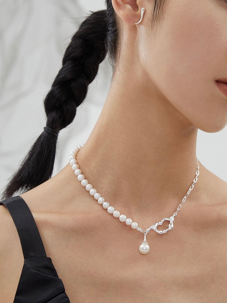 Elettra Asymmetric Pearl Necklace - Lia Atelier