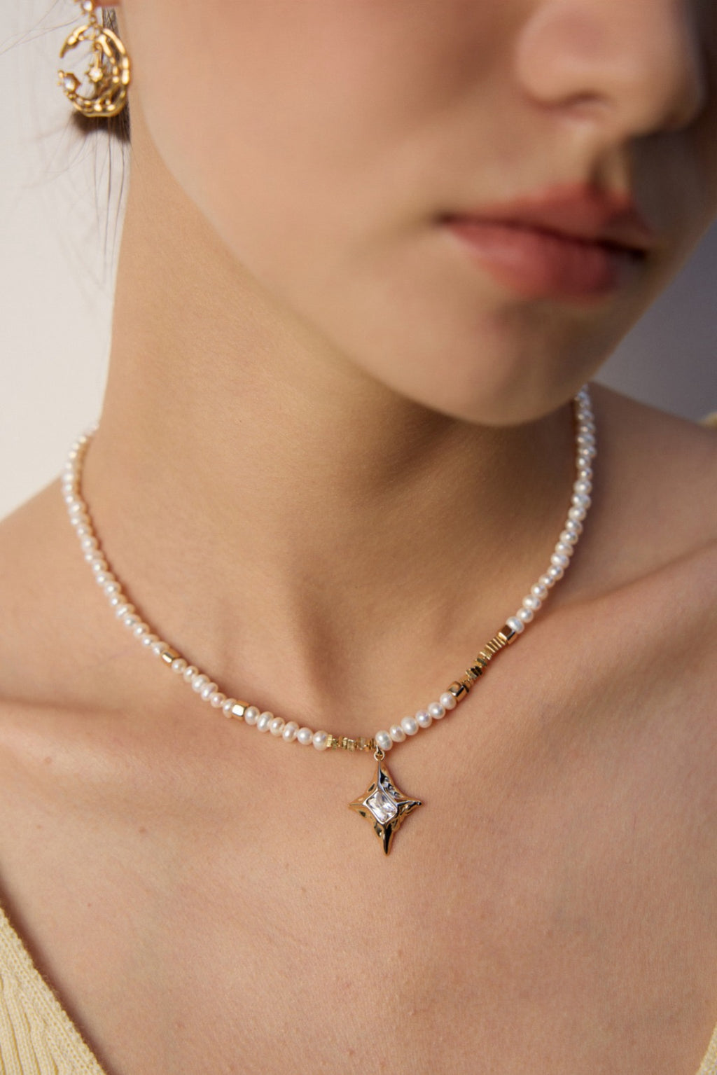 Lumière Star Pearl Pendant Necklace 4mm Freshwater Pearls