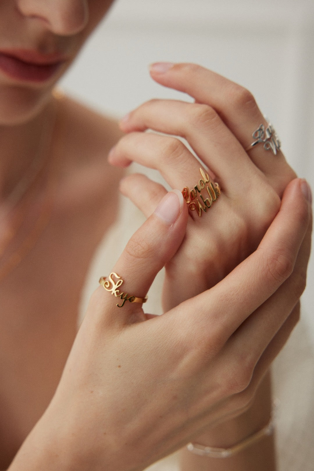 personalized 18k yellow gold ring 